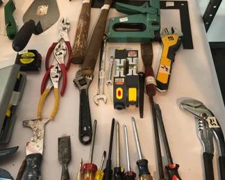 HAMMERS & DRIVERS & TOOLS