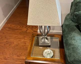 END TABLE AND LAMP