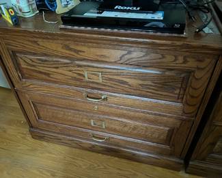 LATERAL FILE CABINET