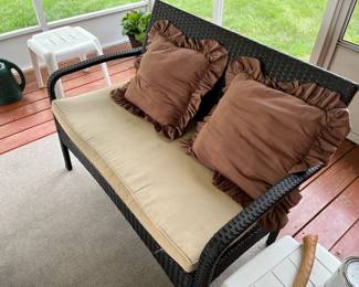 PATIO LOVESEAT
