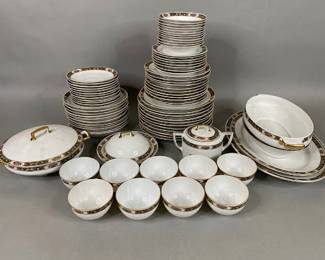 Union 82 Piece Partial Dinner Service
