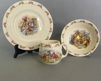 Royal Doulton Bunnykins Child's Place Setting
