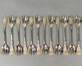 800 Silver Hors D'oeuvre Forks With Rose Handle
