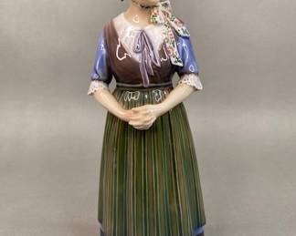 Dahl Jensen DJ Copenhagen Porcelain Figurine, Hedebo Girl
