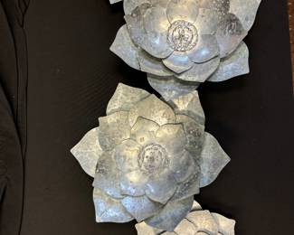 Flower wall decor $15.00