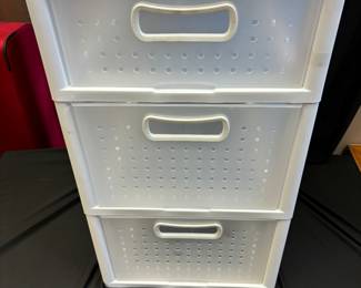 Storage Container $ 10.00