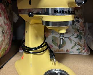 Kitchen Aid Mixer $100.00