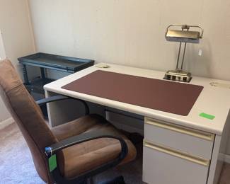Office chair, metal desk 