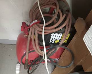 Air compressor 