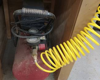 Air compressor 