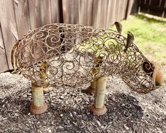 Hippo Garden Form