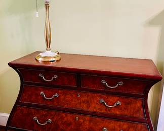 Ethan Allen Bombe Chest