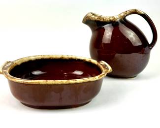 #26 • Hull Brown Drip Glaze Water Pitcher & Baking Dish
WWW.LUX.BID