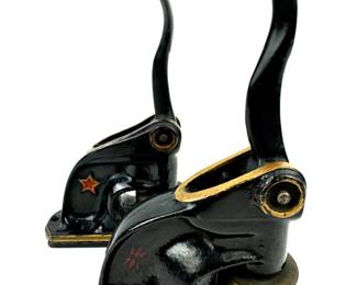 #206 • Cast Iron Embossers Lever Operated - 2 Pieces
WWW.LUX.BID