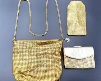 #223 • Whiting & Davis Golden Metal Mesh Purse and Accessories
WWW.LUX.BID