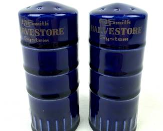 #37 • AO Smith Harvestore System Silo Salt & Pepper Shaker Set
WWW.LUX.BID