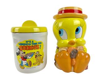 #317 • Walt Disney Mickey and Goofy, and Looney Tunes Tweety Bird Cookie Jars
WWW.LUX.BID
