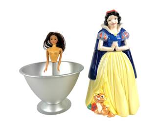 #302 • Wilton Doll Cake Mold Pan Set and Treasure Craft Snow White Cookie Jar
WWW.LUX.BID