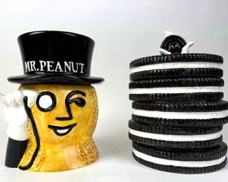 #147 • Two Nabisco Classic Cookie Jars - Mr. Planter Peanut & Stack of Oreos
WWW.LUX.BID