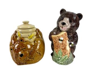 #316 • USA Sleeping Honey Bear Jar and Bear with Tree Stump Cookie Jar
WWW.LUX.BID