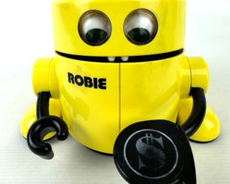 #354 • Robie the Robotic Banker from Radio Shack
WWW.LUX.BID