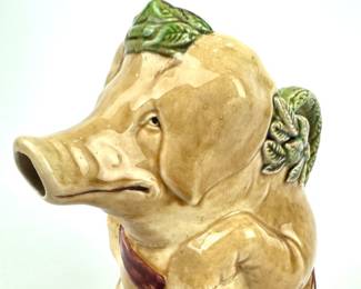 #72 • Frie Onnaing Pig Pitcher 755 - France
WWW.LUX.BID