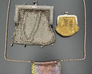 #231 • Vintage & Antique Mesh Purses & Coin Purse 3 Pieces
WWW.LUX.BID
