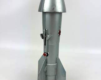 #184 • Rare Berzac Creation Astro Manufacturing Rocket Bank
WWW.LUX.BID