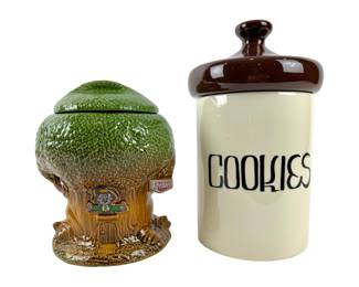 #322 • Keebler Elf and Mid-Century Holiday Designs Cookie Jars
WWW.LUX.BID