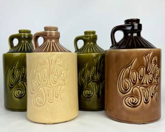 #164 • Four McCoy Moonshine Jug Cookie Jars
WWW.LUX.BID