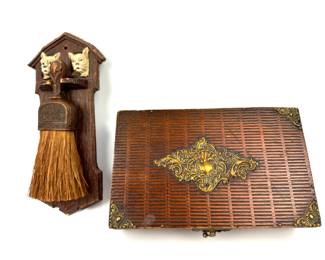 #46 • OrnaWood Whisk Broom Set & Wood Cigar Box
WWW.LUX.BID