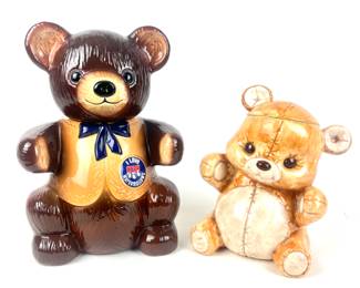 #116 • 1982 "I Love Kraft Marshmallows" Teddy Bear Cookie Jar And 1980's Patchwork Teddy Bear Cookie Jar
WWW.LUX.BID