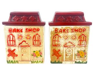 #331 • Vintage 1977 Judy Of California Bake Shop House Cookie Jars (2)
WWW.LUX.BID