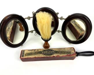 #209 • Collection of Vintage Barber / Shaving Items - 3 Pieces
WWW.LUX.BID