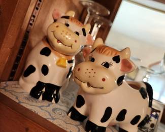 Cow Sugar and Creamer