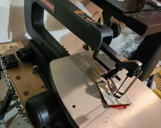Craftsman 16" variable speed  Scroll Saw