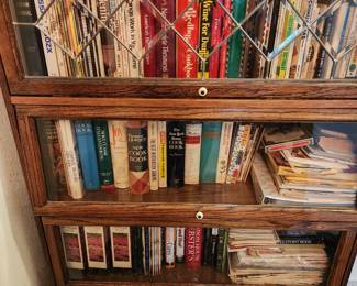 Barrister's/Lawyer's Cabinet - Books 