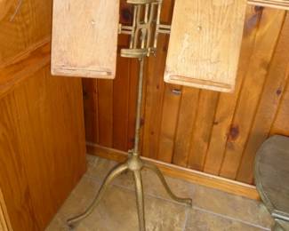 music stand 