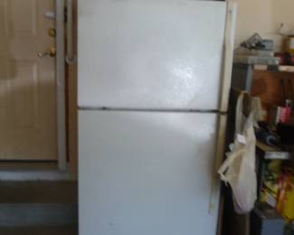 refrigerator 