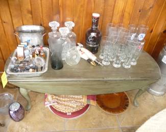 Bare ware / short table 