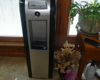water dispenser 