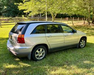 2006 Chrysler Pacifica Sport Wagon 4-Door, dark grey with black interior, 249,000 miles, clean title, runs well.