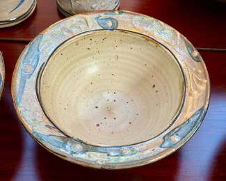 David Morgan Studio Pottery (29 Pieces in All)