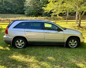 2006 Chrysler Pacifica Sport Wagon 4-Door, dark grey with black interior, 249,000 miles, clean title, runs well.