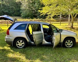 2006 Chrysler Pacifica Sport Wagon 4-Door, dark grey with black interior, 249,000 miles, clean title, runs well.