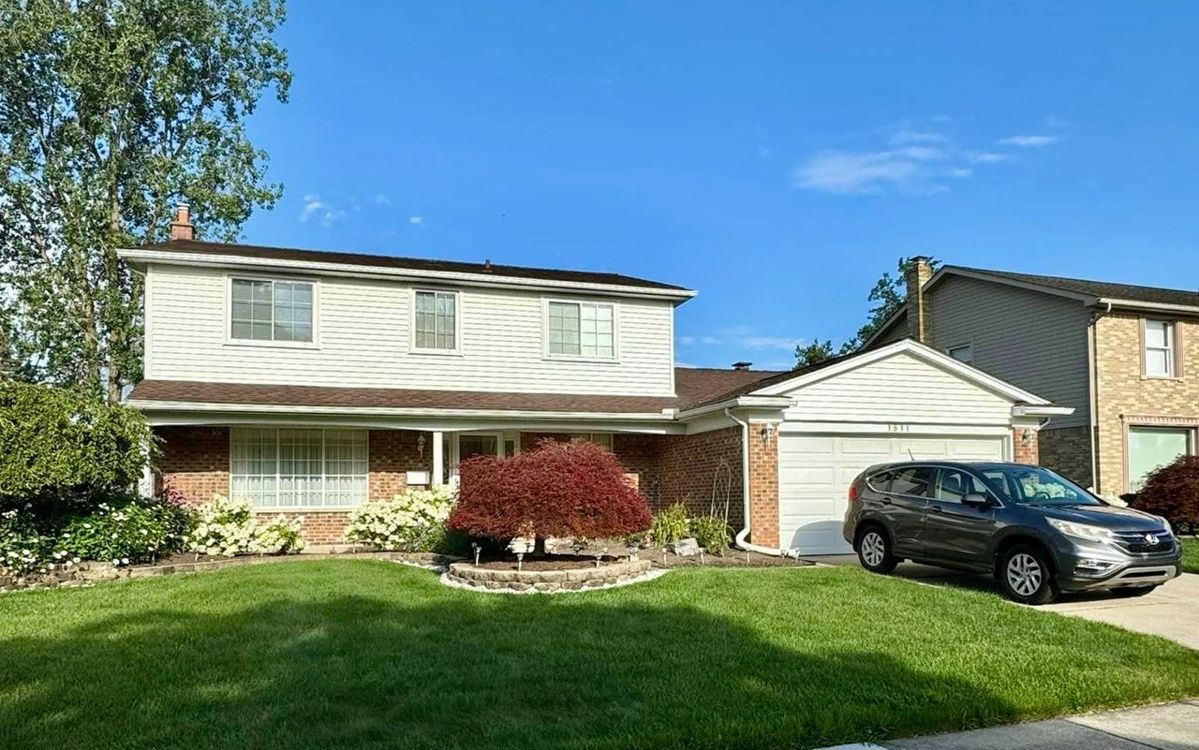 Exceptional Dearborn Heights Estate Sale!
Dates: August 8, 9, 10 & 11