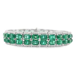 33.36 Carat Emerald and Diamond Bracelet