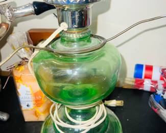 Glow glass - uranium