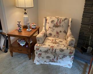 Matching BAKER side chair.