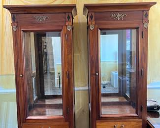 Gorgeous curio cabinet set